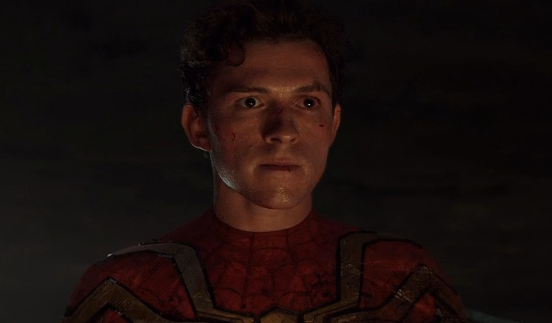 Tom Holland tem concussão após acidente no set; quadro exige “cautela”