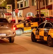 DMTT faz batedor para levar mulher em trabalho de parto a maternidade em Maceió