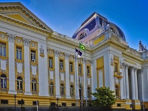 Secretaria de Justiça abre concurso para profissionais em vários níveis
