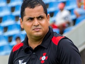 Leston Júnior é o novo técnico do Botafogo PB