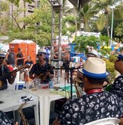 Sucesso de público, Pôr do Samba anima mais um sábado na orla de Maceió
