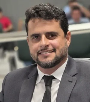 Mudança no secretariado de Arapiraca provoca alteração na Câmara Municipal
