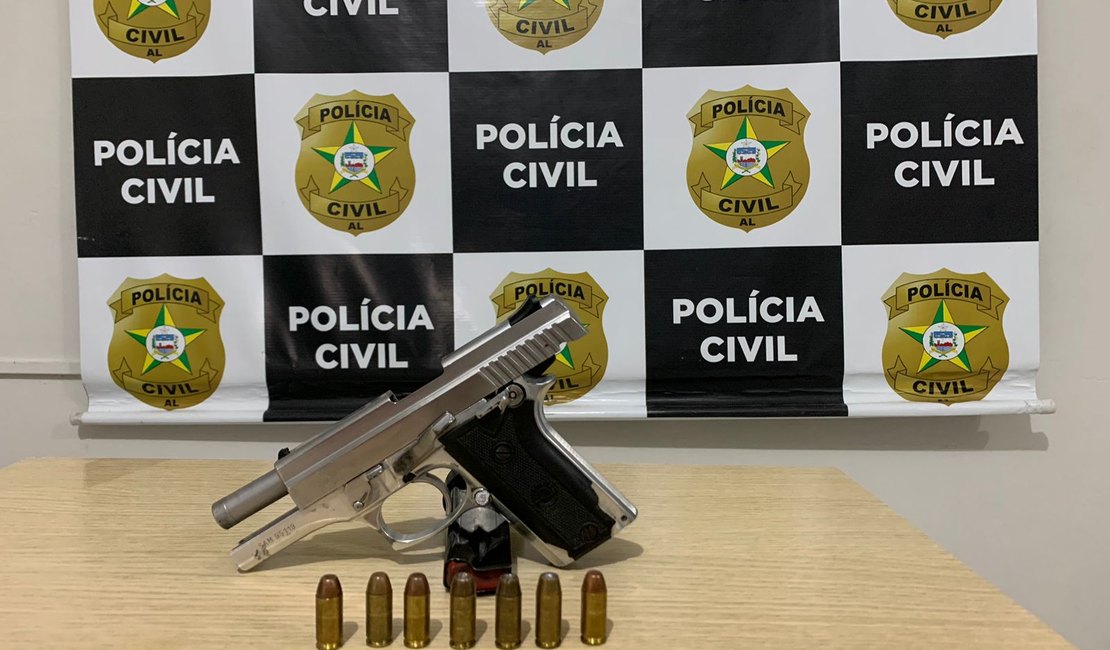Polícia Civil autua dois acusados de porte ilegal de arma de fogo