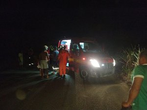 Capotamento deixa dois homens feridos na cidade de Murici