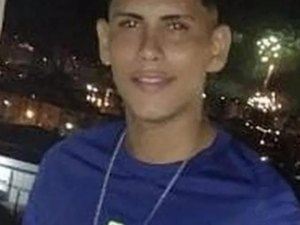 Jovem de 23 anos é assassinado dentro de casa no bairro do Jacintinho