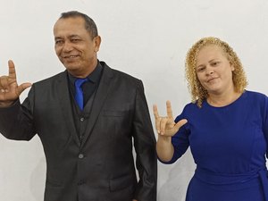 Igreja em Matriz de Camaragibe dispõe de intérpretes de Libras
