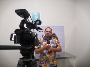 [Vídeo] Médico Veterinário dá dicas de como acalmar os pets devido o barulho dos fogos de artifício, nesta virada de ano-novo