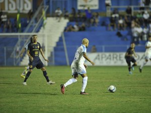 CSA vence a Aparecidense e garante permanência