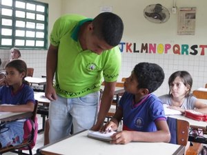 Seduc lança edital para contratação temporária de professores