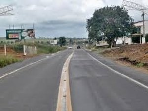 Menor é apreendido depois de assaltar ônibus Arapiraca-Maceió