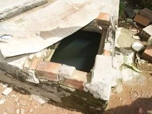 Criança de dois anos morre afogada após cair em cisterna