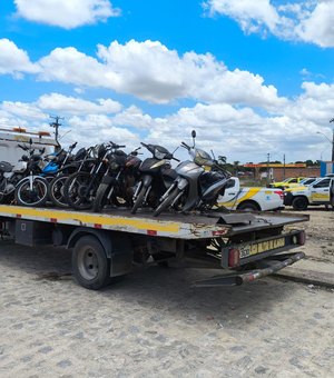 Polícia apreende drogas e dez motocicletas irregulares em ações no interior de AL