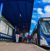 Linhas de ônibus ganham reforço no Maceió Verão