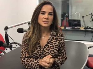Apresentadora do SBT revela estar com a Covid-19