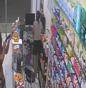 Trio armado invade farmácia e realiza assalto em plena luz do dia em Boca da Mata