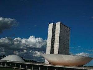 Em cenários distintos, Lira e Pacheco tentam reeleições às presidências de Câmara e Senado