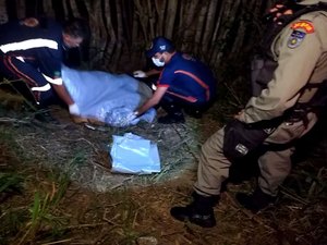 Corpo de homem é encontrado em matagal com perfurações de arma de fogo