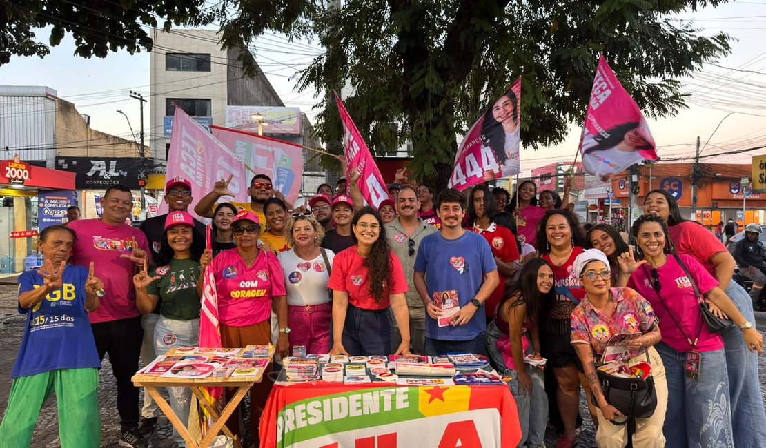 Teca Nelma intensifica agenda em Arapiraca na reta final da campanha