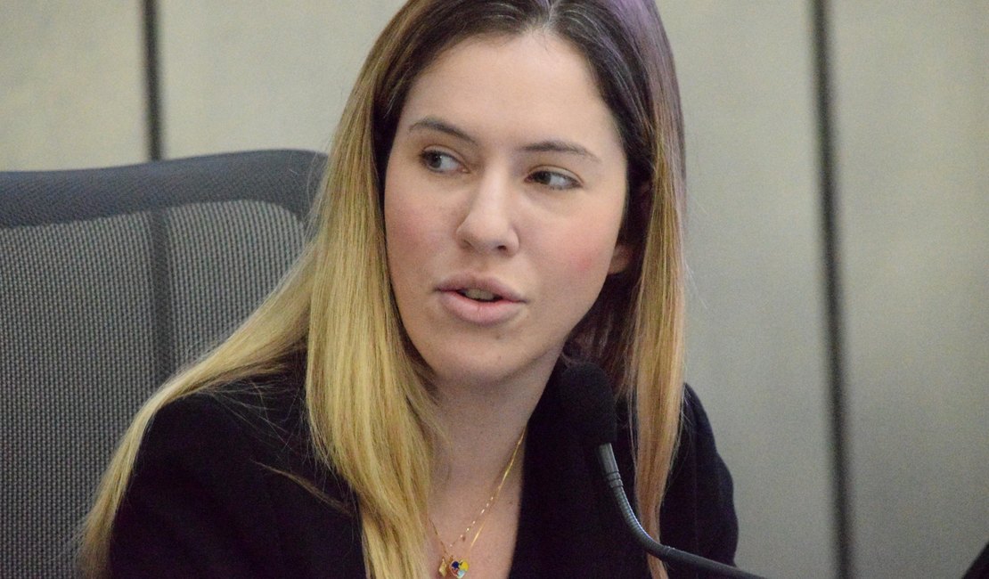 Cibele Moura reforça união da bancada feminina e defende endurecimento contra agressores