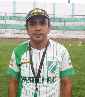 Murici divulga elenco e confirma Edson Ferreira como técnico