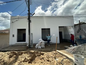 'Novo patamar de excelência' diz Ceci após visitar obras em escola de Atalaia