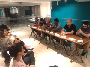 Em coletiva, Casseta e Planeta fala sobre espetáculo de 30 anos