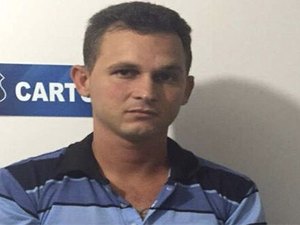 Polícia prende homem acusado de roubos em Maceió