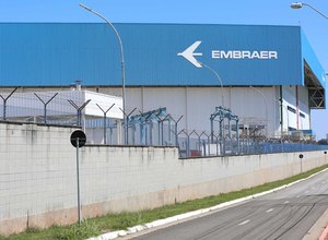 Embraer é alvo de ataque cibernético e investiga impactos