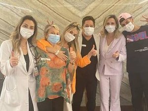 Leonardo, mulher e sogra recebem alta após covid-19