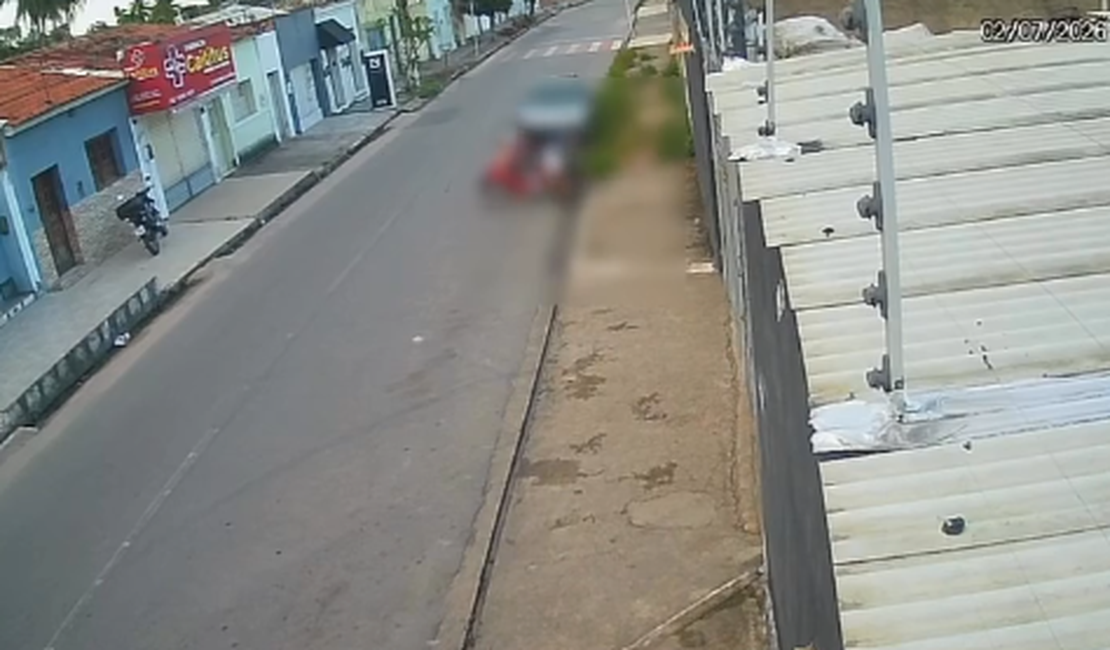 Motocicleta é furtada em plena luz do dia no bairro Caititus, em Arapiraca