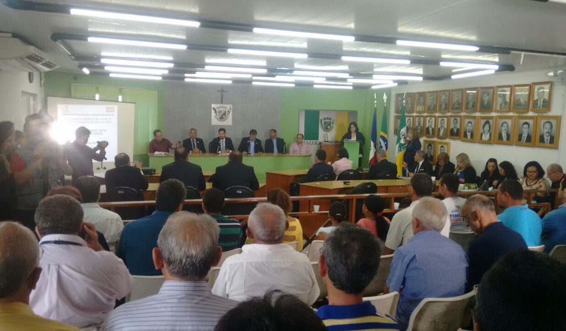 Câmara de Vereadores apoia greve da Educação em Arapiraca 