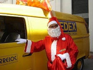 Papai Noel dos Correios começa a receber cartinhas