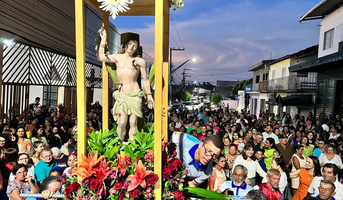 São Sebastião reúne multidão durante procissão do co-padroeiro