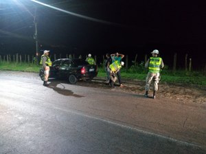 BPRv autua 12 motoristas durante operação na AL-210, em Rio Largo