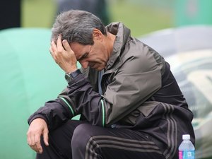 Após ser eliminado pelo ASA na Copa do Brasil, Coritiba demite técnico Carpegiani 