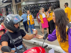 SMTT Realiza ações em homenagem ao Dia das Mães