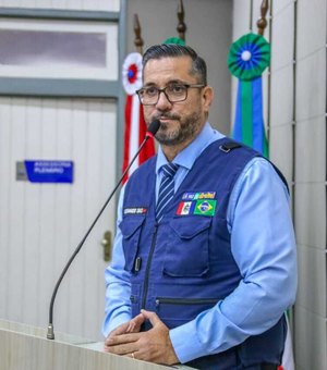 Leonardo Dias aprova lei que cria Ambulatório de Amamentação em Maceió