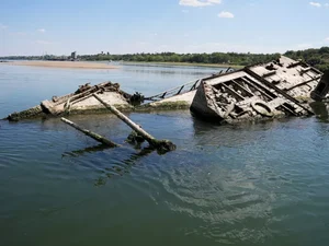 Seca revela estátuas budistas e navios da Segunda Guerra na Europa e China