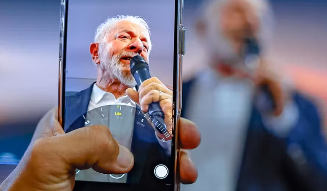 Esquerda monta ‘fábrica de influenciadores’ para bater de frente com bolsonaristas nas redes