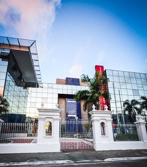 Justiça determina que Governo de Alagoas libere acesso de JHC a sistemas estaduais em 24 horas