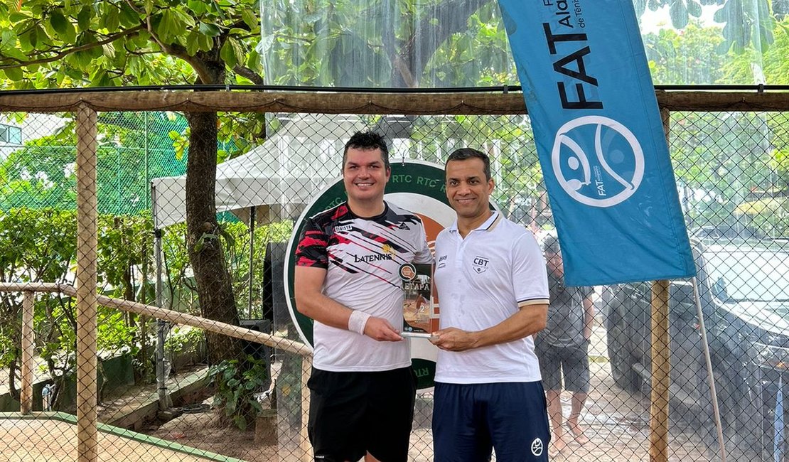 Gustavo Freire, atleta da LATENNIS, brilha no circuito Alagoano de tênis representando Arapiraca