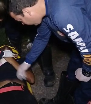 [Vídeo] Motociclista fica ferido após colidir contra cavalo, em Arapiraca 