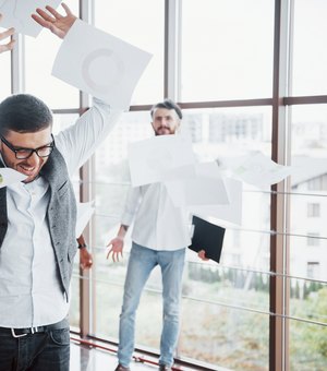 Blindagem Empreendedora: como as novas práticas econômicas estão redefinindo o jogo e exigindo vigilância contra Golpes e Fraudes