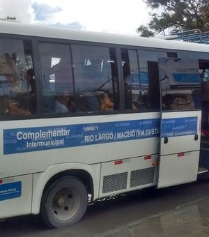 SMTT notifica mais de 40  transportes complementares na capital