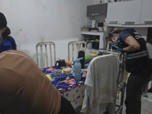 Idoso envenena comida em casa, morre e deixa ex-mulher e vizinha internadas em Penedo