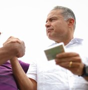 Aos 53 anos, sertanejo tira 1ª habilitação e agradece a Renan Filho