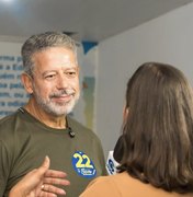 Arthur Lira vota em Flávio Bolsonaro e afirma que Brasil precisa de mudança