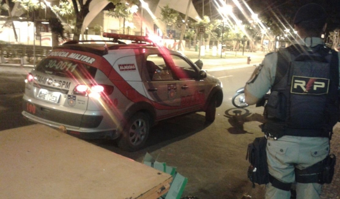 Entregador é vítima de emboscada e tem moto roubada