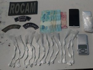 Droga é encontrada dentro de carro em Arapiraca