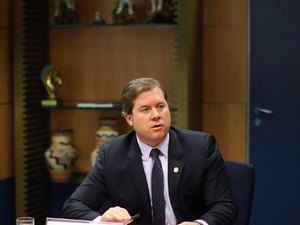 Marx Beltrão articula R$ 1,9 bi em investimentos para criar 56 mil empregos